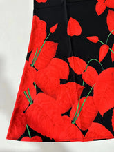 Load image into Gallery viewer, 2024 European and American Cross Border Women's New Dress V-neck Sleeveless Sexy Printed Large Hem Foreign Trade Dress