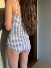 Load image into Gallery viewer, New Striped One-piece Swimsuit Women's Simple Ins Style Strapless Girls' Hot Spring Swimsuit