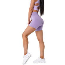 Load image into Gallery viewer, Seamless Pro Shorts Spandex Shorts Woman Fitness Elastic Breathable Hip-lifting Leisure Sports Running