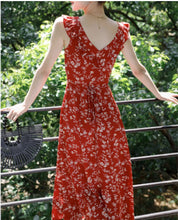 Load image into Gallery viewer, Bohemian New Goddess Style Retro Red Print Sleeveless Ruffle Dress