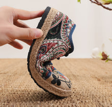 Load image into Gallery viewer, Ethnic Style Lace up Art Linen Casual Shoes Cotton Linen Embroidered Shoes Women's Shoes