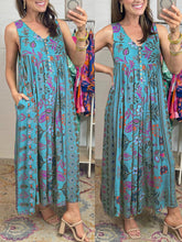 Load image into Gallery viewer, Summer New Women's Retro Print Loose Sleeveless jumpsuit