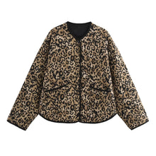 Load image into Gallery viewer, 2024 Spring New Women's Fashion and Elegance Short and Versatile Printed Quilted Round Face Jacket Coat