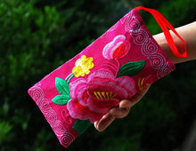 Load image into Gallery viewer, Long Double sided Embroidered Wallet, Wrist Bag, Handheld Bag, Women's Bag, Ethnic Style Cotton and Hemp Fabric Art Bag