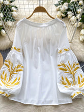 Load image into Gallery viewer, Retro Ethnic Heavy Embroidery Lantern Blouse