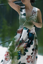Load image into Gallery viewer, Autumn And Winter Sexy V-Neck Print Sleeveless High Waist Evening Dress