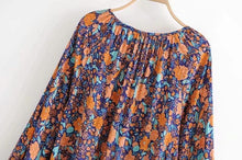 Load image into Gallery viewer, Spring New Bohemian Vintage Lace Print Cutout Long Sleeve Shirt Top