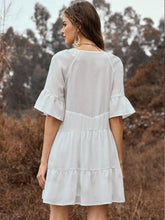 Load image into Gallery viewer, Spring and Summer Solid Color Stitching Flounce Fringed Neckline Lace Trumpet Sleeve Dress