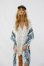 Load image into Gallery viewer, Bat Sleeve Long Sleeve Stitching Loose V-neck Summer Jacket Printed Women's Sunscreen Blouse