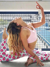 Load image into Gallery viewer, Strawberry Pattern Fresh Yoga Leggings