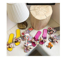 Load image into Gallery viewer, Sandals and Slippers Bow Flat H Slippers