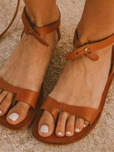 Load image into Gallery viewer, Summer simple buckle buckle toe casual large size women's sandals
