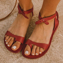 Load image into Gallery viewer, Summer simple buckle buckle toe casual large size women's sandals