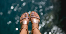 Load image into Gallery viewer, Flat bottom toe buckle with casual sandals