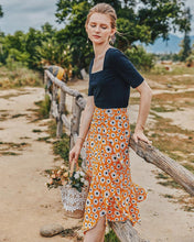 Load image into Gallery viewer, Summer Small Daisy Slim A-line Skirt Printed Trend Skirt