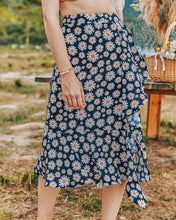 Load image into Gallery viewer, Summer Small Daisy Slim A-line Skirt Printed Trend Skirt