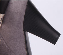 Load image into Gallery viewer, Zipper Tassels High Heels Boots Shoe