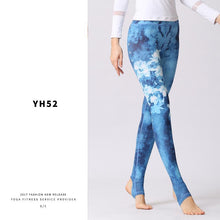 Load image into Gallery viewer, Stylish Yoga Clothes Printed Yoga Pants Women's Tight High Waist Hip Lifting and Foot Stepping Pants Sports Fitness Pants