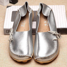 Load image into Gallery viewer, Big Size Shine Lace Up Flat Soft Pure Color Leather Shoes