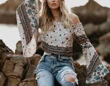 Load image into Gallery viewer, One-Letter Collared Chiffon Sleeve Top