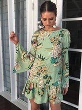 Load image into Gallery viewer, Floral Flared Sleeves Mini Dress