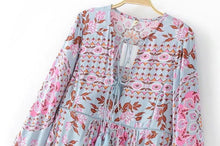 Load image into Gallery viewer, Bohemian long-sleeved lace sunscreen loose blouse