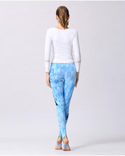 Load image into Gallery viewer, Stylish Yoga Clothes Printed Yoga Pants Women's Tight High Waist Hip Lifting and Foot Stepping Pants Sports Fitness Pants