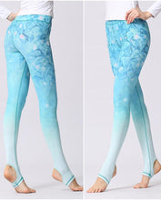Load image into Gallery viewer, Stylish Yoga Clothes Printed Yoga Pants Women's Tight High Waist Hip Lifting and Foot Stepping Pants Sports Fitness Pants