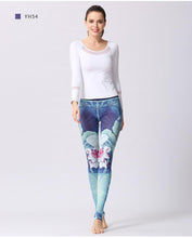 Load image into Gallery viewer, Stylish Yoga Clothes Printed Yoga Pants Women's Tight High Waist Hip Lifting and Foot Stepping Pants Sports Fitness Pants