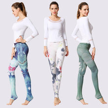 Load image into Gallery viewer, Stylish Yoga Clothes Printed Yoga Pants Women's Tight High Waist Hip Lifting and Foot Stepping Pants Sports Fitness Pants