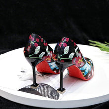 Load image into Gallery viewer, Pointed Heels High Heel Stiletto Flowers Retro Embroidery Shoes