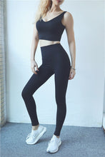 Load image into Gallery viewer, New European and American hip fitness pants Female high waist peach hip running tight feet sports yoga pants