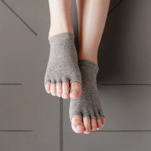 Load image into Gallery viewer, Non-slip yoga socks silicone yoga socks