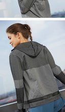 Load image into Gallery viewer, Splice Color Gym Workout Jackets Women Quick Dry Yoga Seamless Sport Fitness Coat Outwear Zipper Training Running Jacket Women's