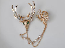 Load image into Gallery viewer, Luxury Unisex Brooch Crystal Deer Tree Artificial Pearl Christmas Brooches