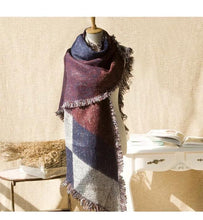 Load image into Gallery viewer, Pretty Raw Edges Imitation Thick Scarf
