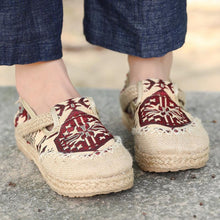 Load image into Gallery viewer, Ethnic Exqusite Embroidery Knitted Sandal Cloth Shoes For Women