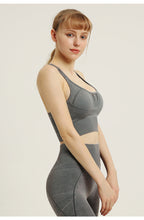 Load image into Gallery viewer, Solid Color Sports Beauty Back Underwear Shockproof Gathering Yoga Wear Sports Bra Seamless Washable Fitness Vest