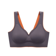 Load image into Gallery viewer, Solid Color Latex Underwear with One-piece Contrasting Color and Beautiful Back, No Rims, Comfortable Buckles, Comfortable Vest Bra Women.