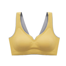 Load image into Gallery viewer, Solid Color Latex Underwear with One-piece Contrasting Color and Beautiful Back, No Rims, Comfortable Buckles, Comfortable Vest Bra Women.