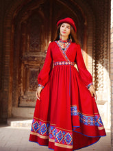 Load image into Gallery viewer, Retro ethnic women's dress embroidered women's new style in autumn and winter