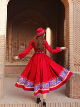 Load image into Gallery viewer, Retro ethnic women's dress embroidered women's new style in autumn and winter