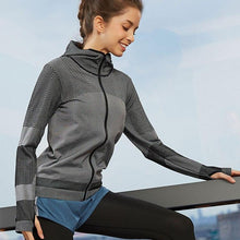 Load image into Gallery viewer, Splice Color Gym Workout Jackets Women Quick Dry Yoga Seamless Sport Fitness Coat Outwear Zipper Training Running Jacket Women's