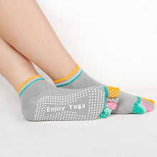 Load image into Gallery viewer, Women Sports Colorful Yoga Socks Hot Fitness And Pilates Cotton Socks Rainbow Workout Anti Slip Toe Socks Breathable Purple