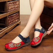Load image into Gallery viewer, Peony Embroidered Old Peking Hook Loop Flat Shoes