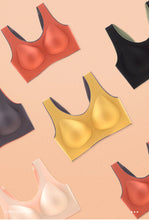 Load image into Gallery viewer, Solid Color Latex Underwear with One-piece Contrasting Color and Beautiful Back, No Rims, Comfortable Buckles, Comfortable Vest Bra Women.