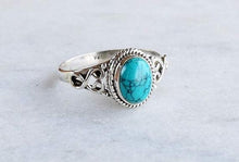 Load image into Gallery viewer, Vintage Antique Silver Turquoises Ring Tibet Women Finger Ring