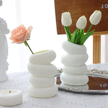 Load image into Gallery viewer, 1PC Plastic Spiral White Vase Nordic Creative Flower Arrangement Container For Kitchen Living Bedroom Home Decoration Ornament
