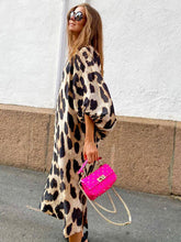 Load image into Gallery viewer, Autumn and Winter New Fashion Leopard Pattern Loose Lantern Sleeve Dress Long Dress
