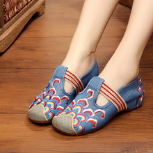 Load image into Gallery viewer, Wave Flower Embroidered Cloth Shoes National Tendon Bottom Spring and Autumn Women&#39;s Flat Shoes

